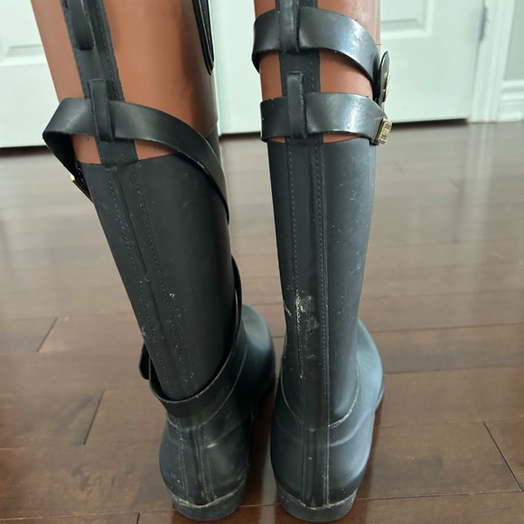 Tommy Hilfiger Rain Boots - Picture 2 of 11